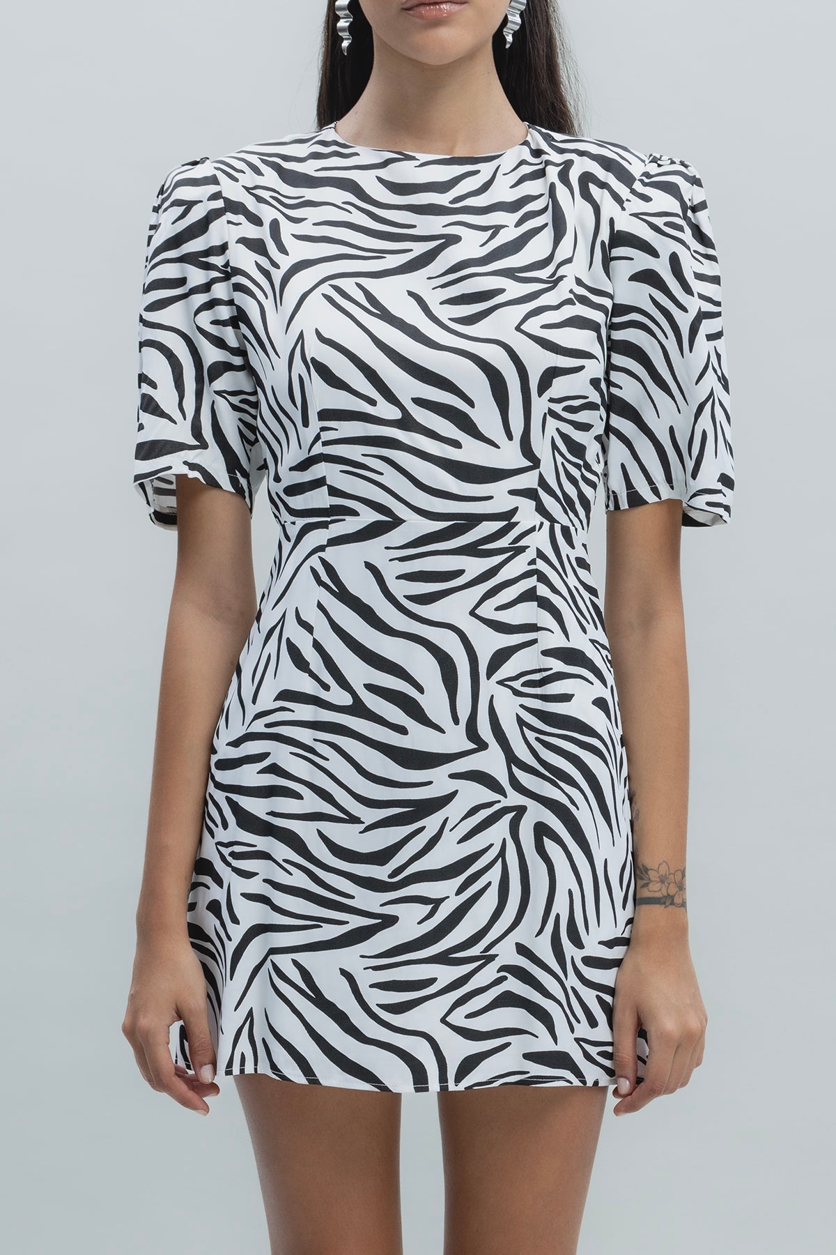 Saten Zebra Desenli  Mini  Elbise