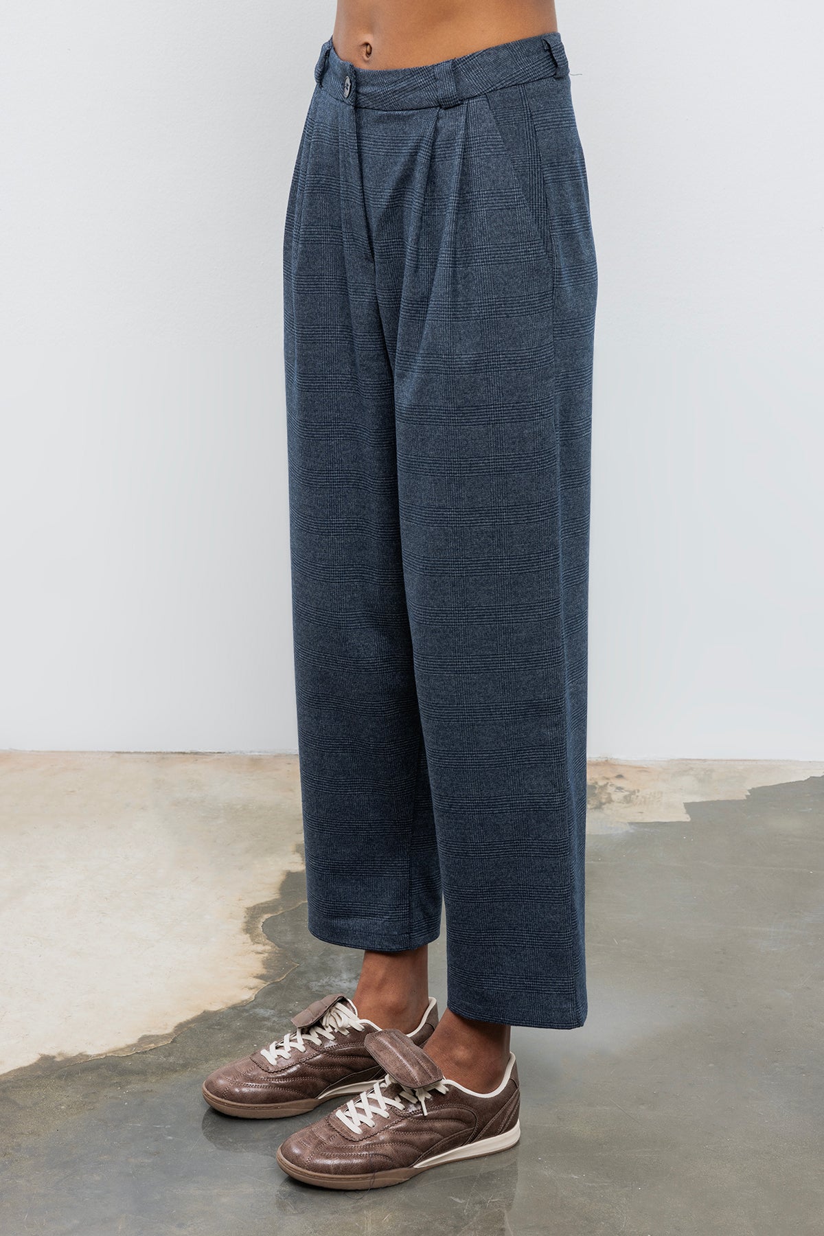 Baggy Fabric Trousers