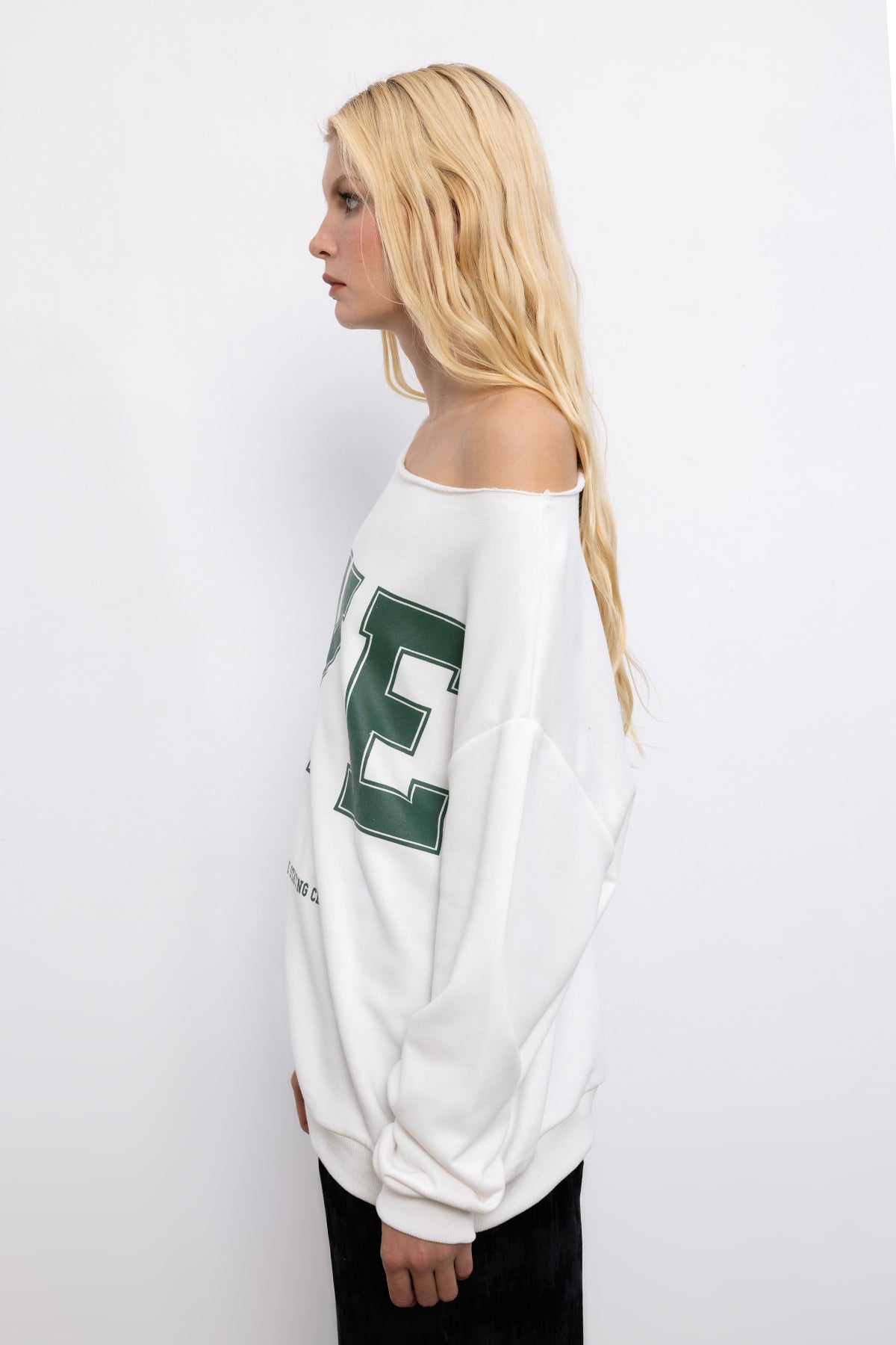 Baskılı Kayık Yakalı Sweatshirt