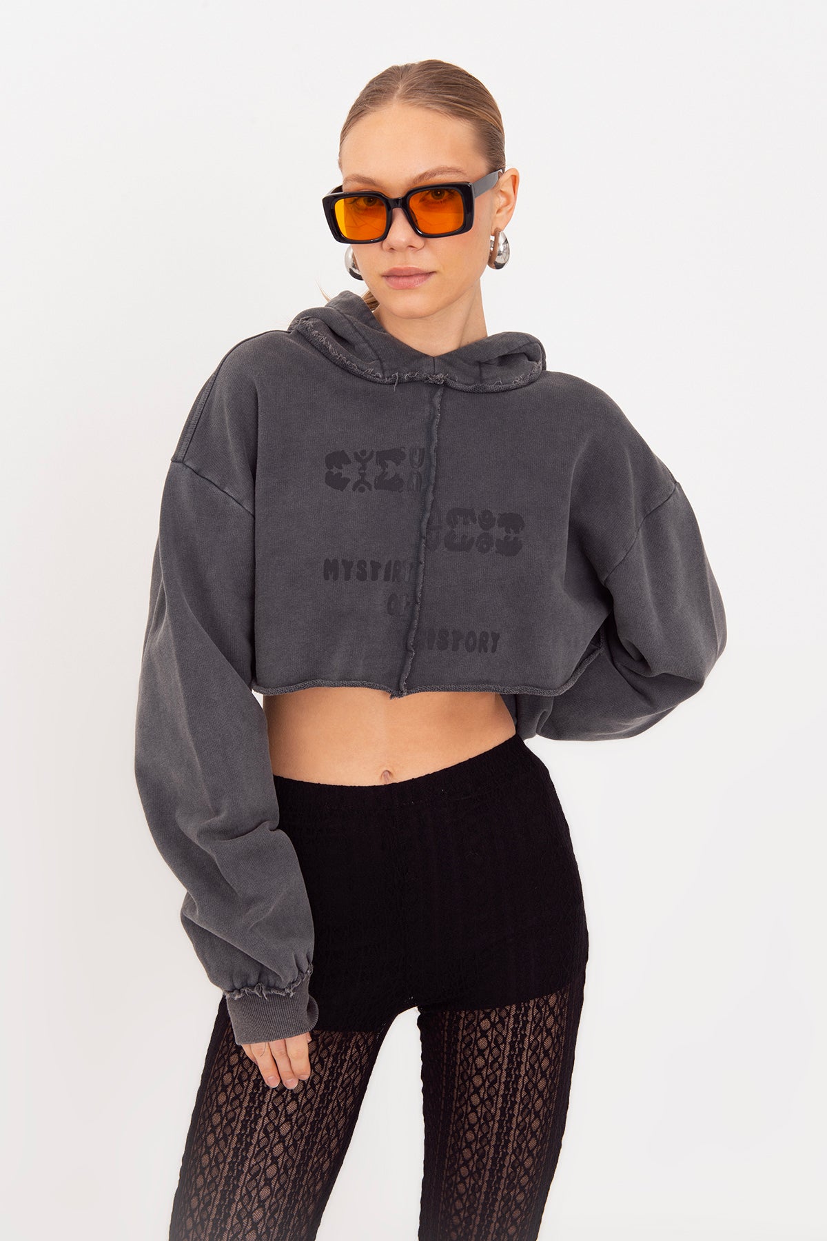 Kapişonlu Baskılı Crop  Sweatshirt