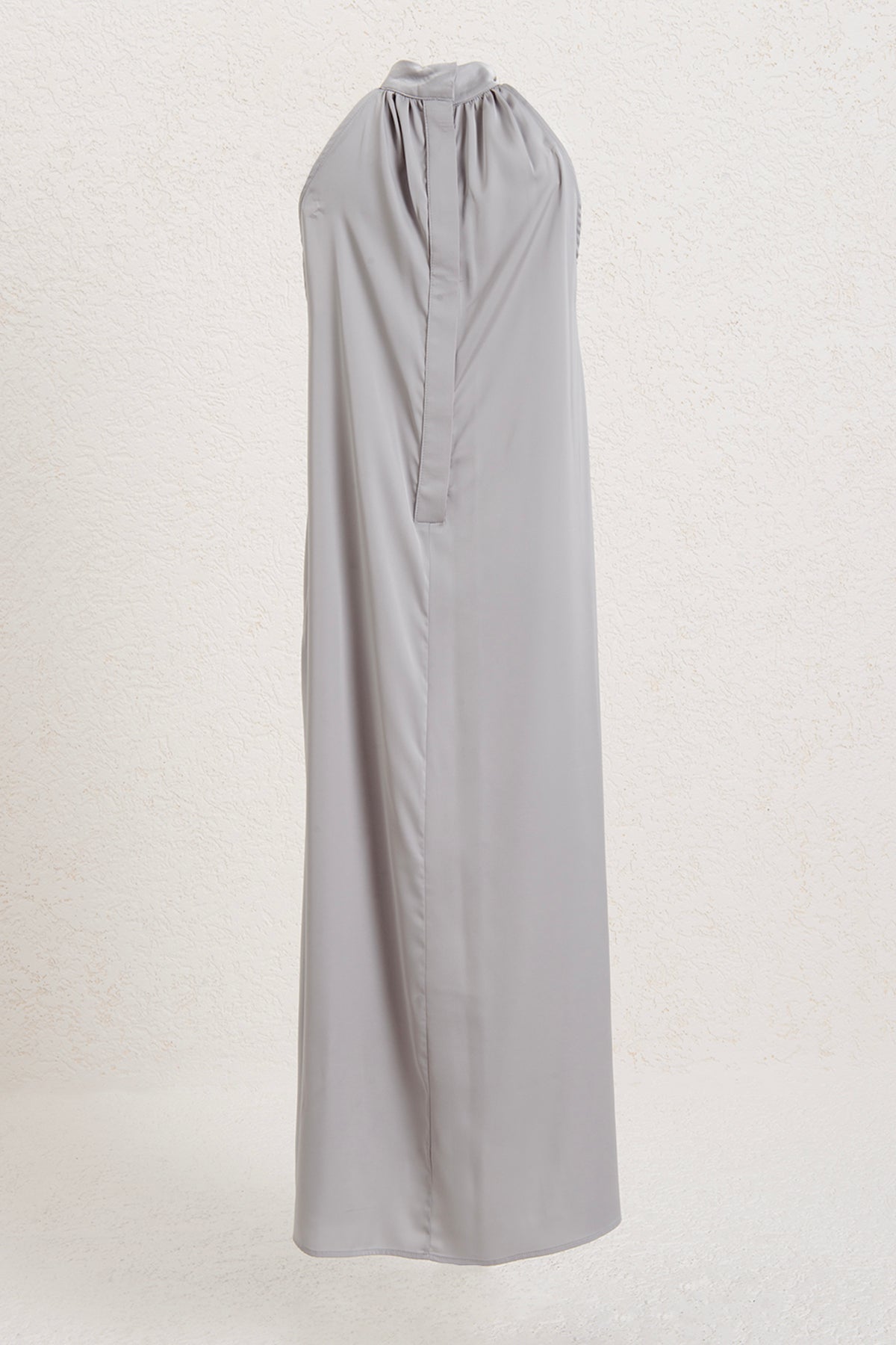 Dik Yakalı Oversize Saten Midi Elbise