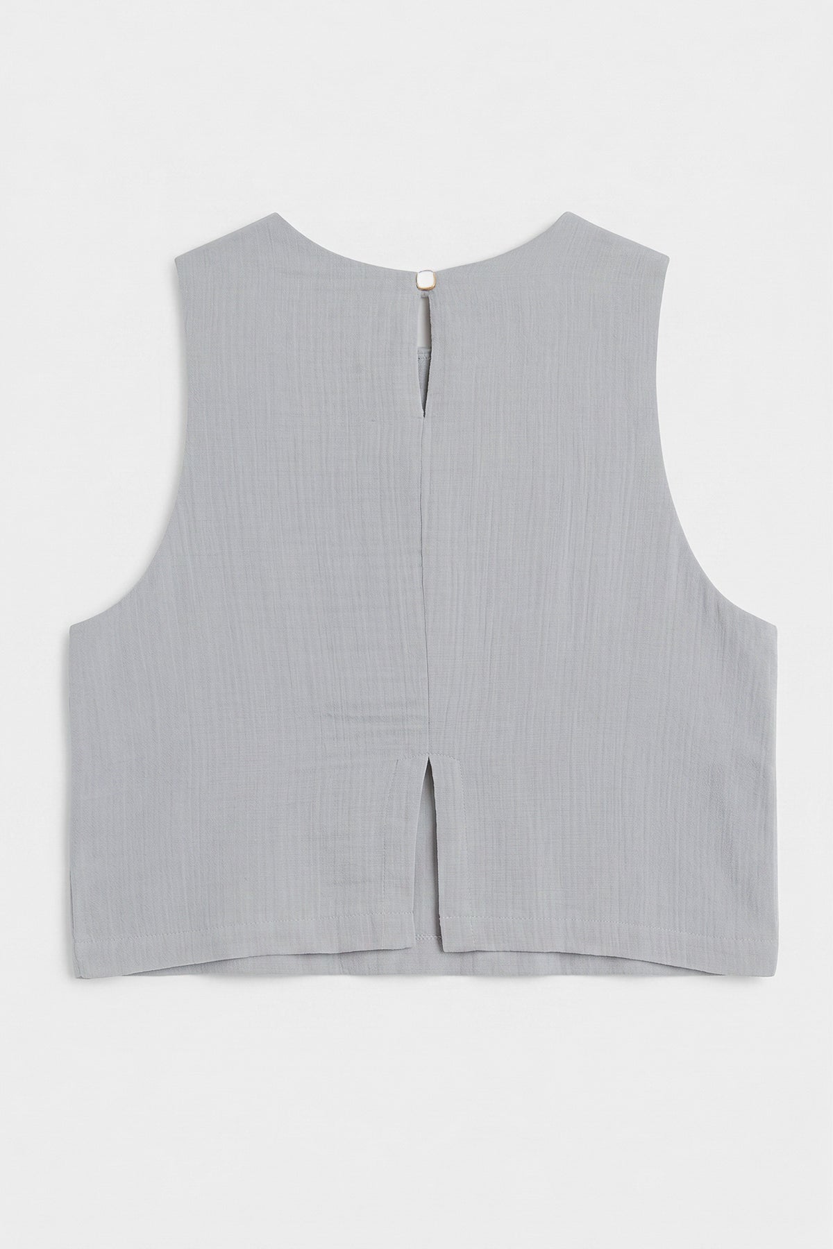 Sleeveless Relaxed Fit Muslin Blouse