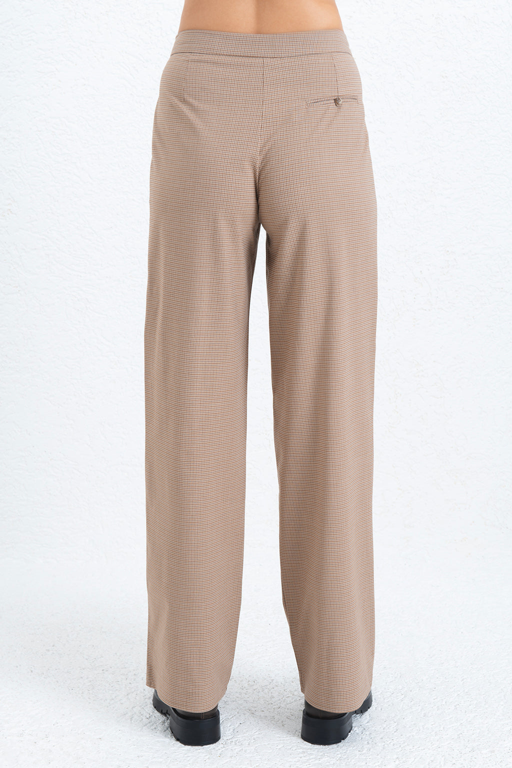 Pleated Straight-Cut Fabric Trousers
