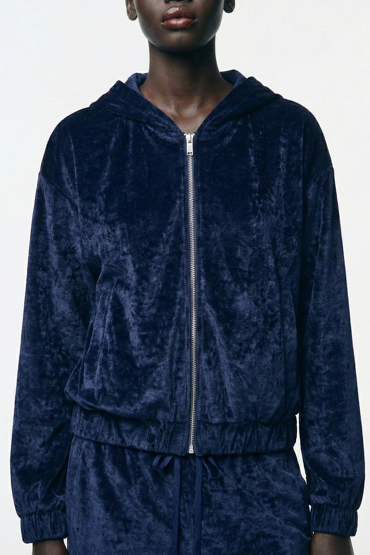 Kapüşonlu Kadife Sweatshirt