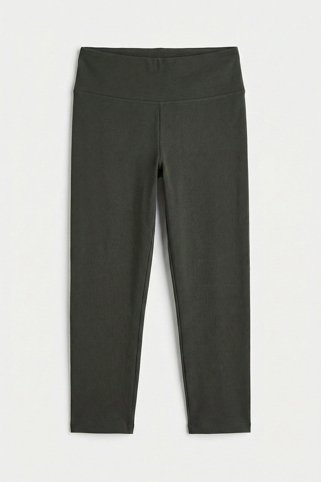 Regular Waist Capri Leggings