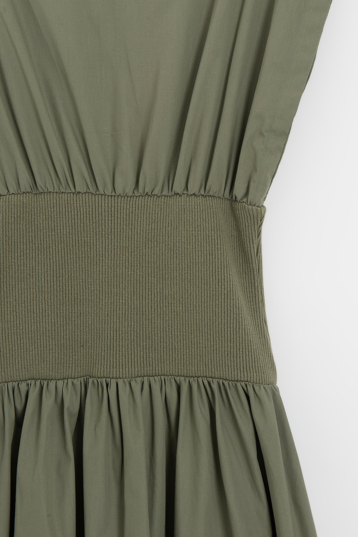 Kayık Yakalı %100 Cotton Volanlı Midi Elbise