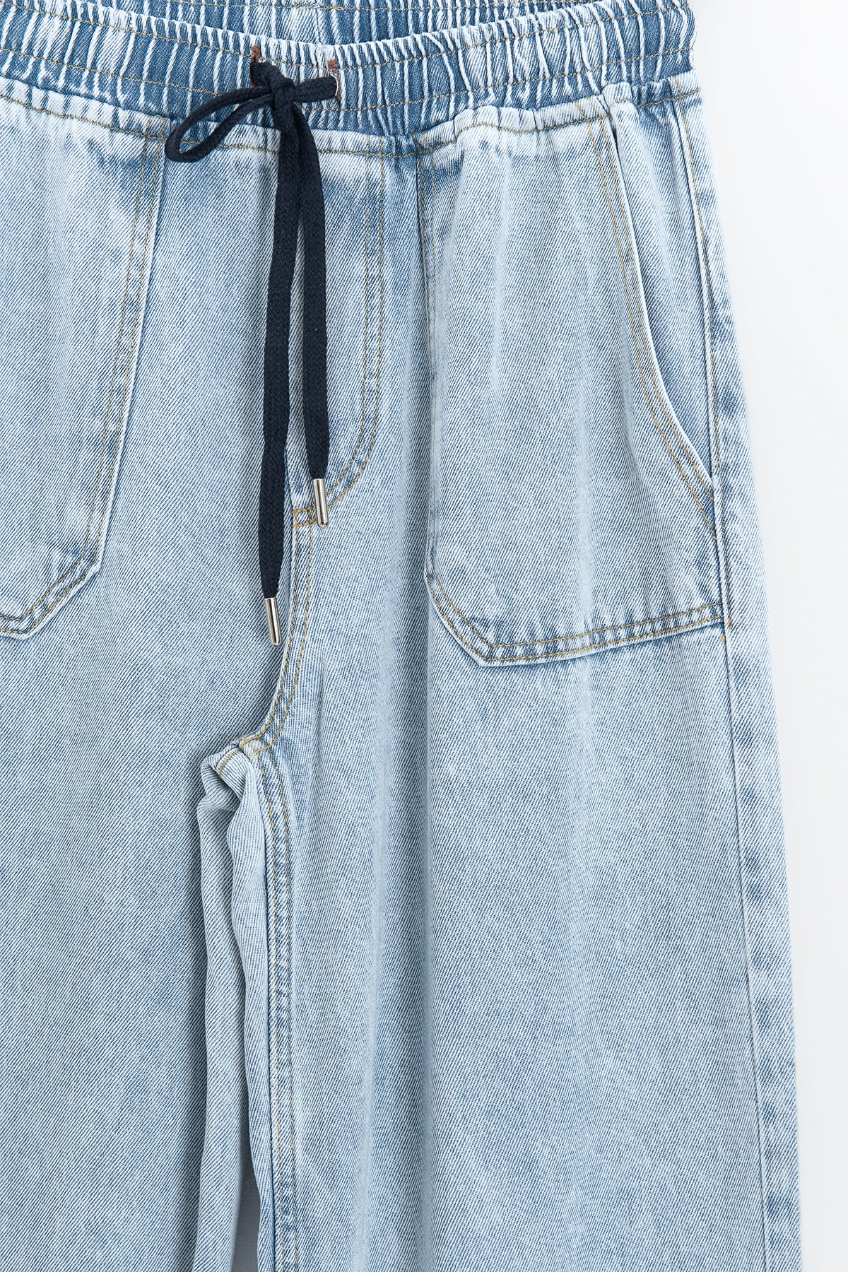 Straight Cut Denim Loose Trousers