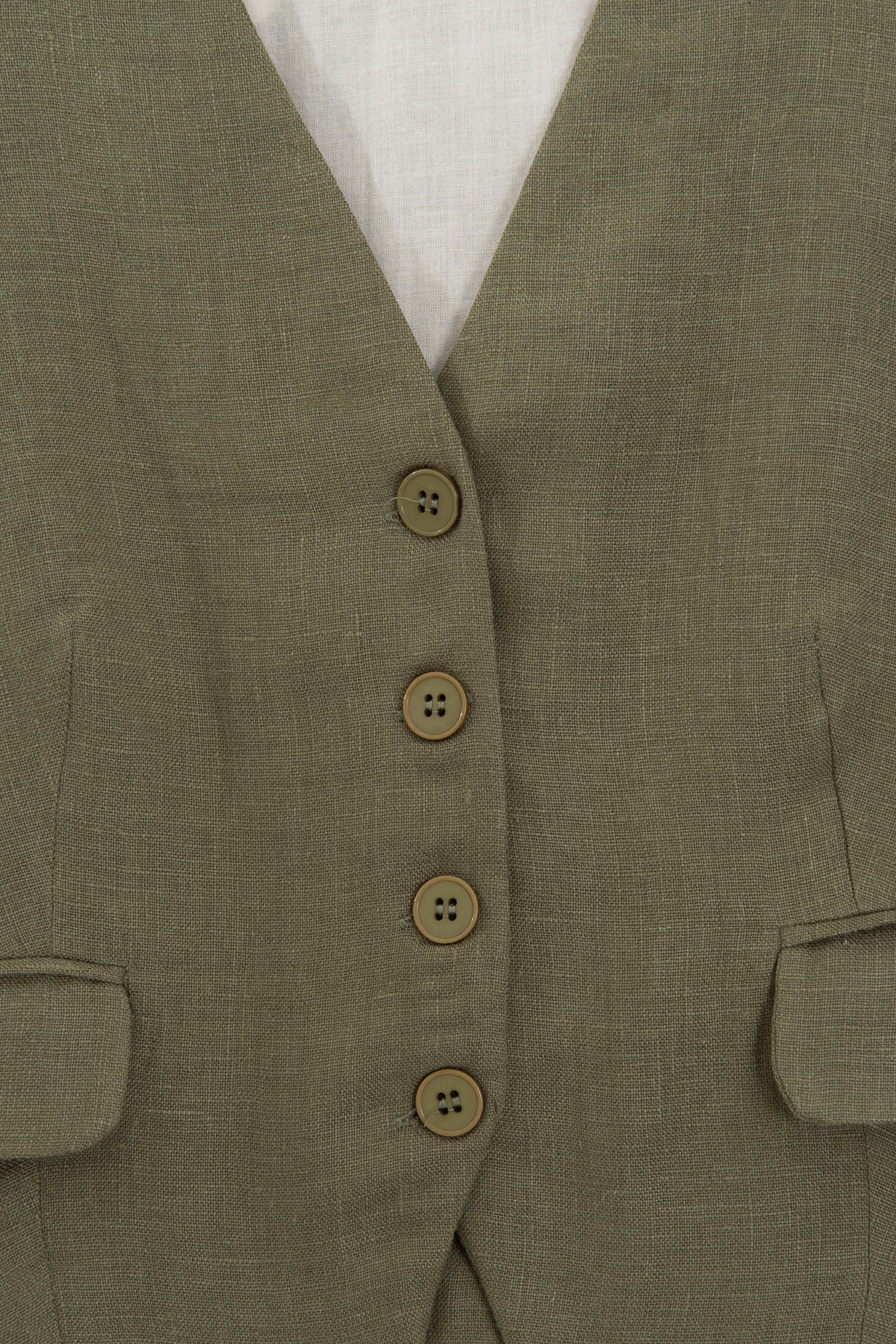 Buttoned Linen Vest