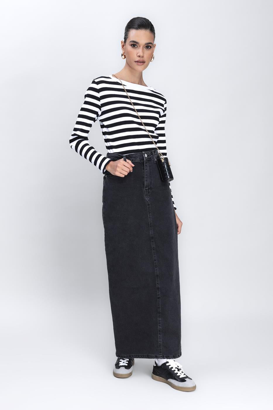 Long Back Slit Maxi Pencil Skirt Black