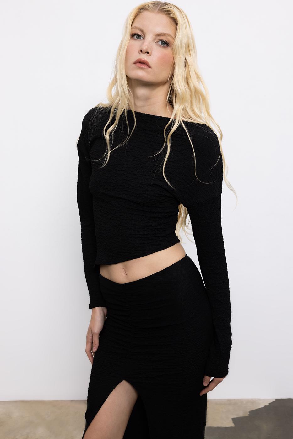Asymmetric Cut Textured Top with Hem Detail Black