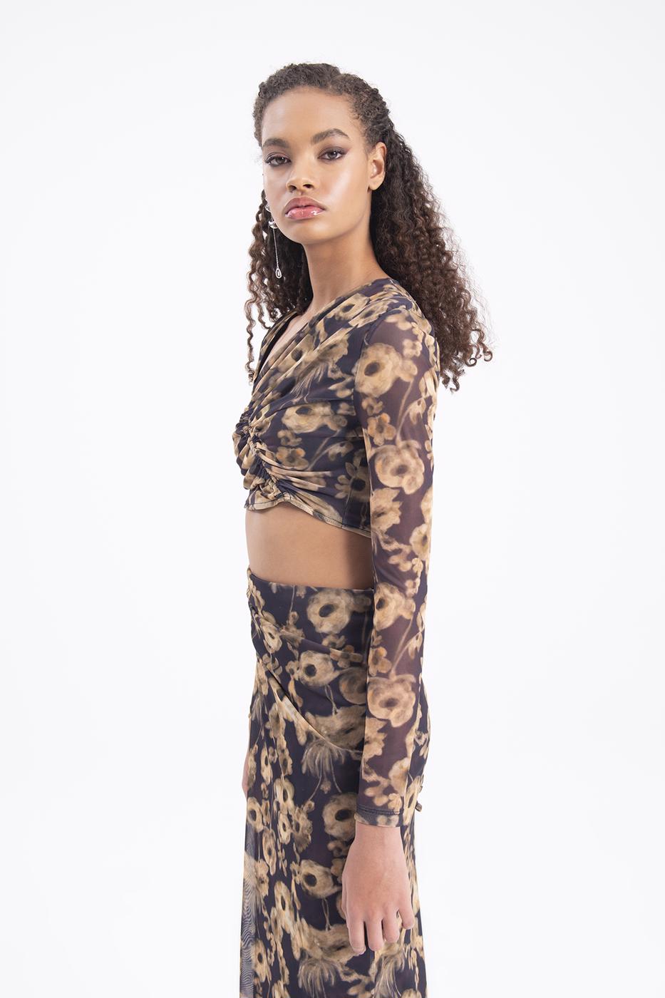 Asymetric collar detailed crop top Black