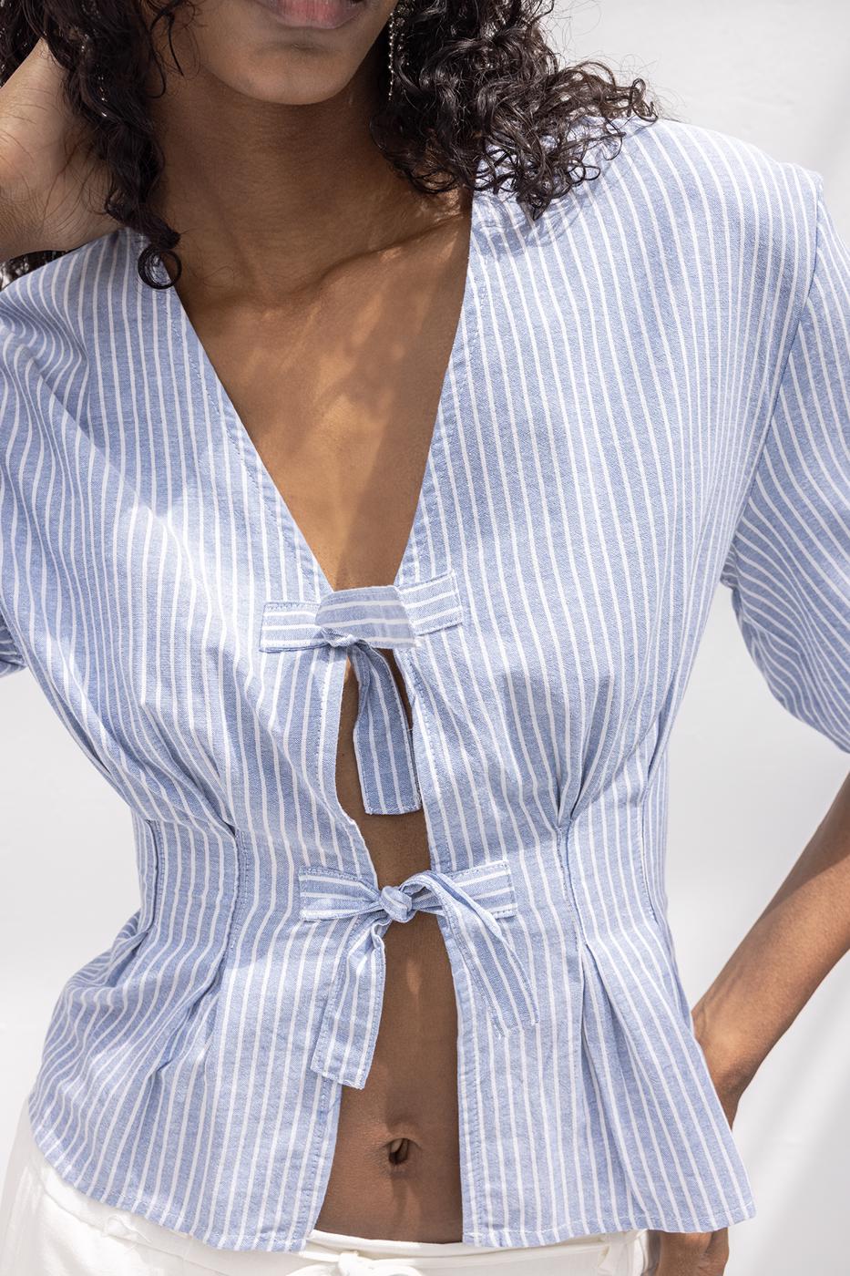 Poplin Blouse with Tie Detail Blue