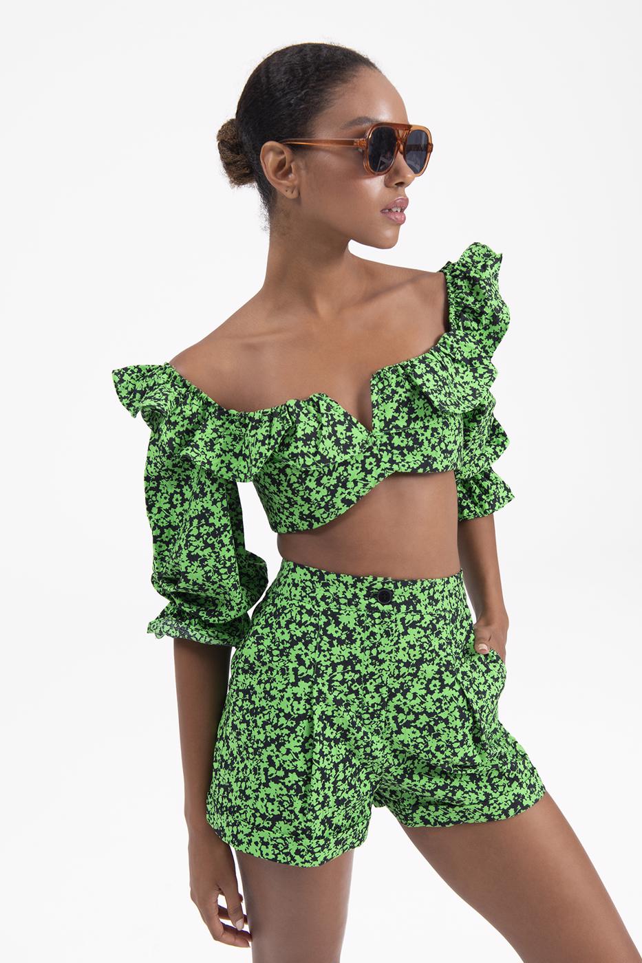 3/4 Flounced Sleeve Crop Top