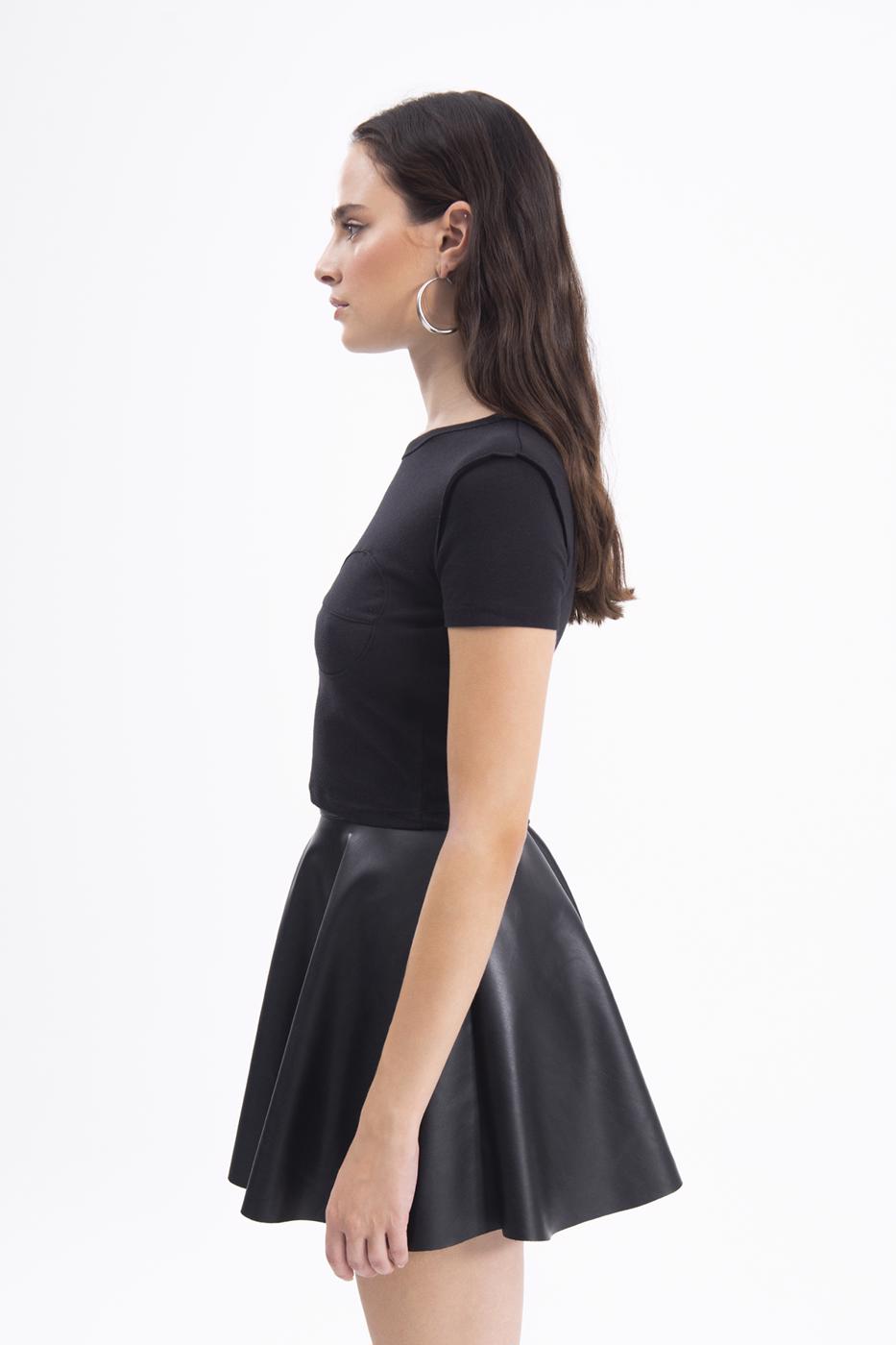 Crew Neck Crop Top Black