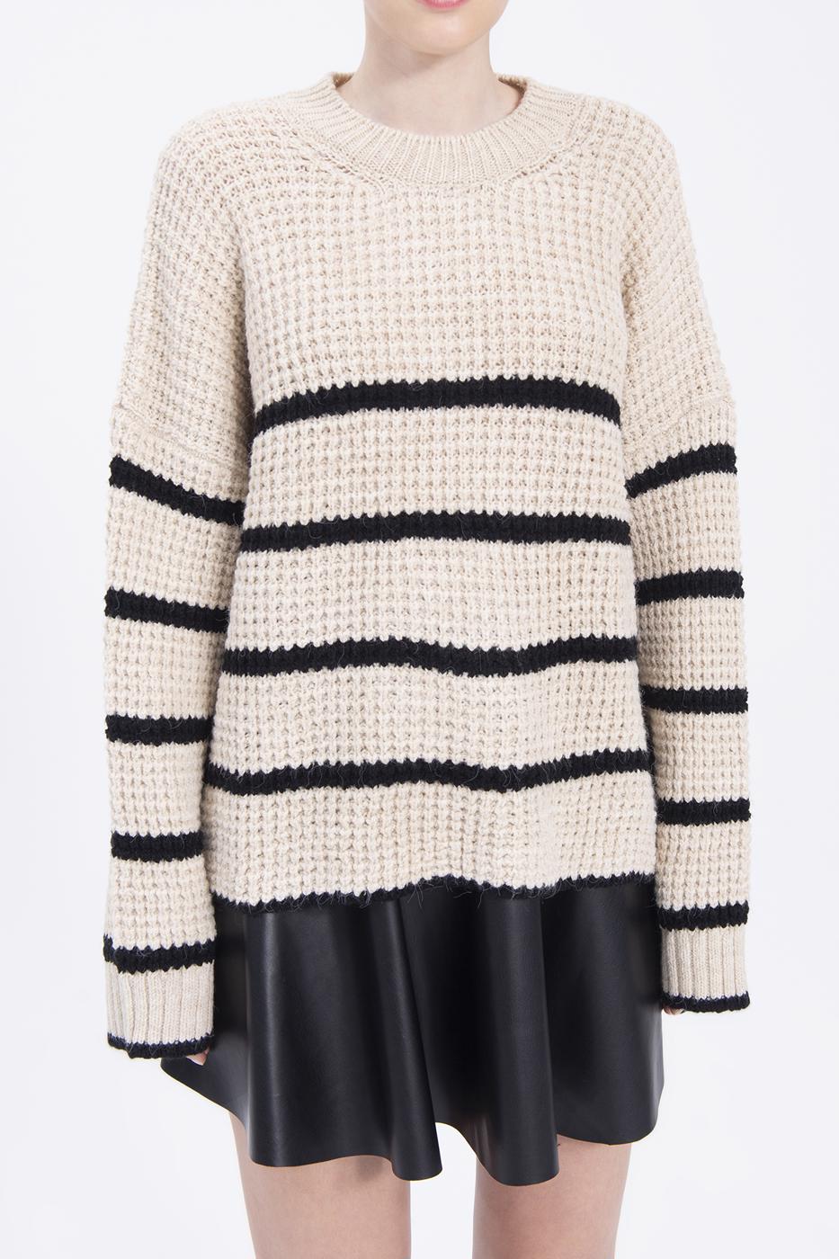 Crew neck oversize knitted sweater Beige