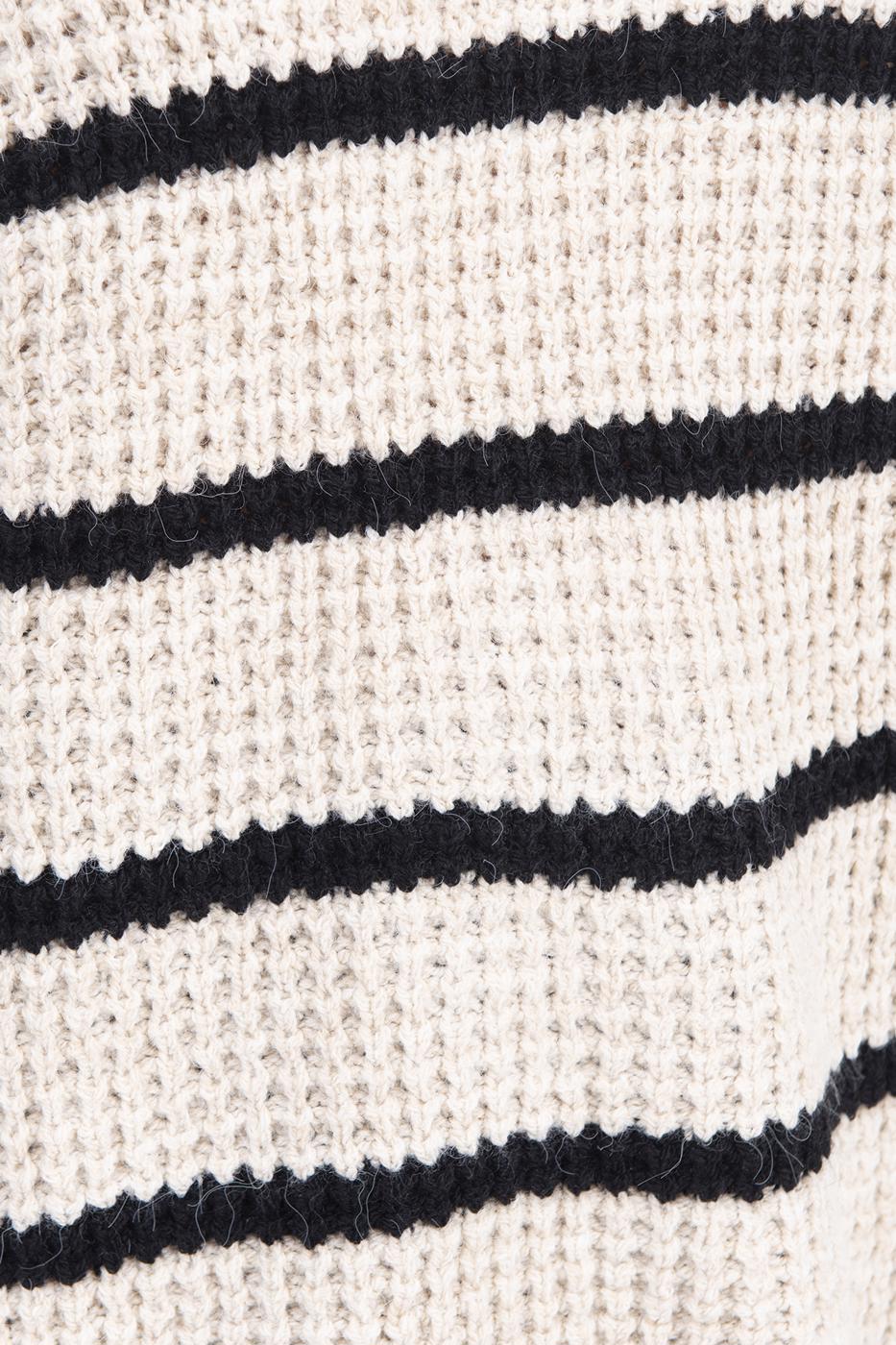 Crew neck oversize knitted sweater Beige