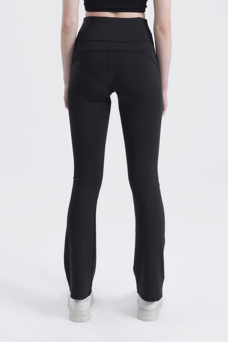 Comfort Straight Cut Pants