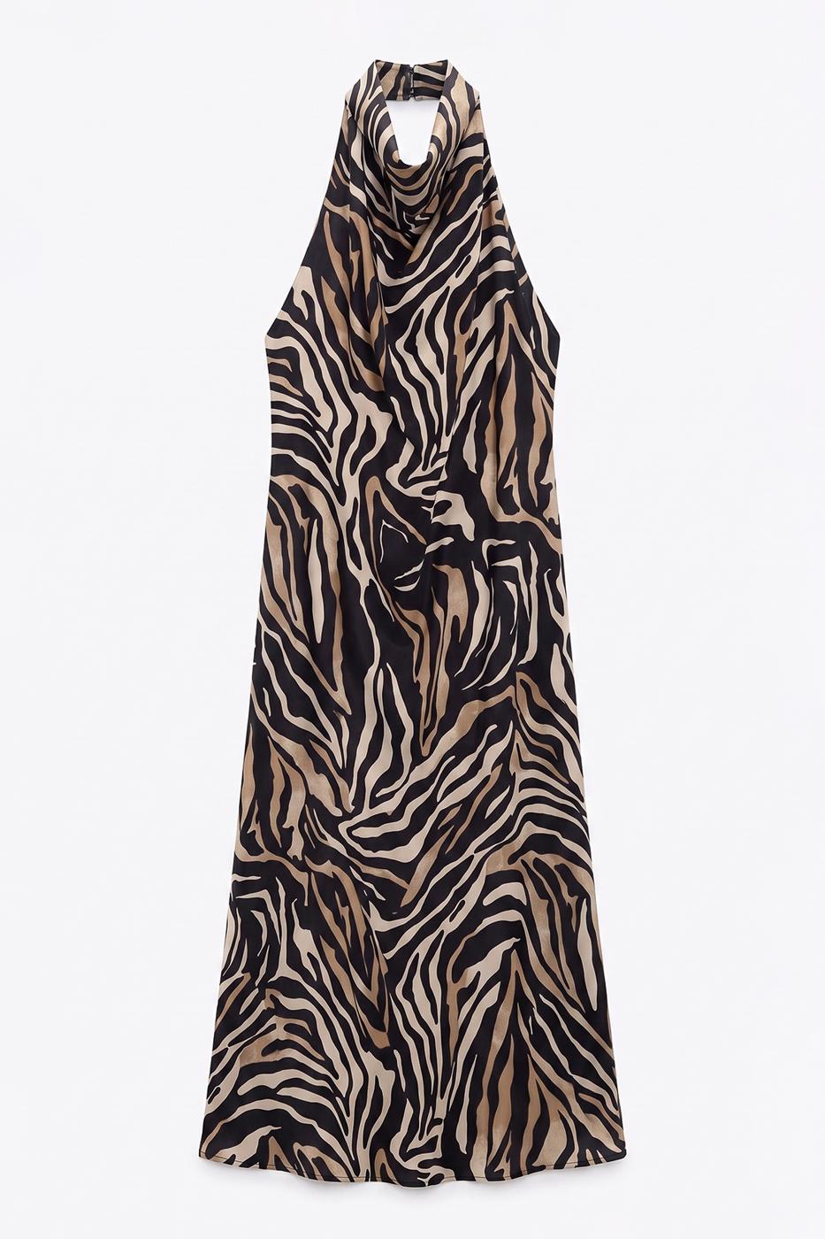 V-neck Maxi Dress with Backless Design Black