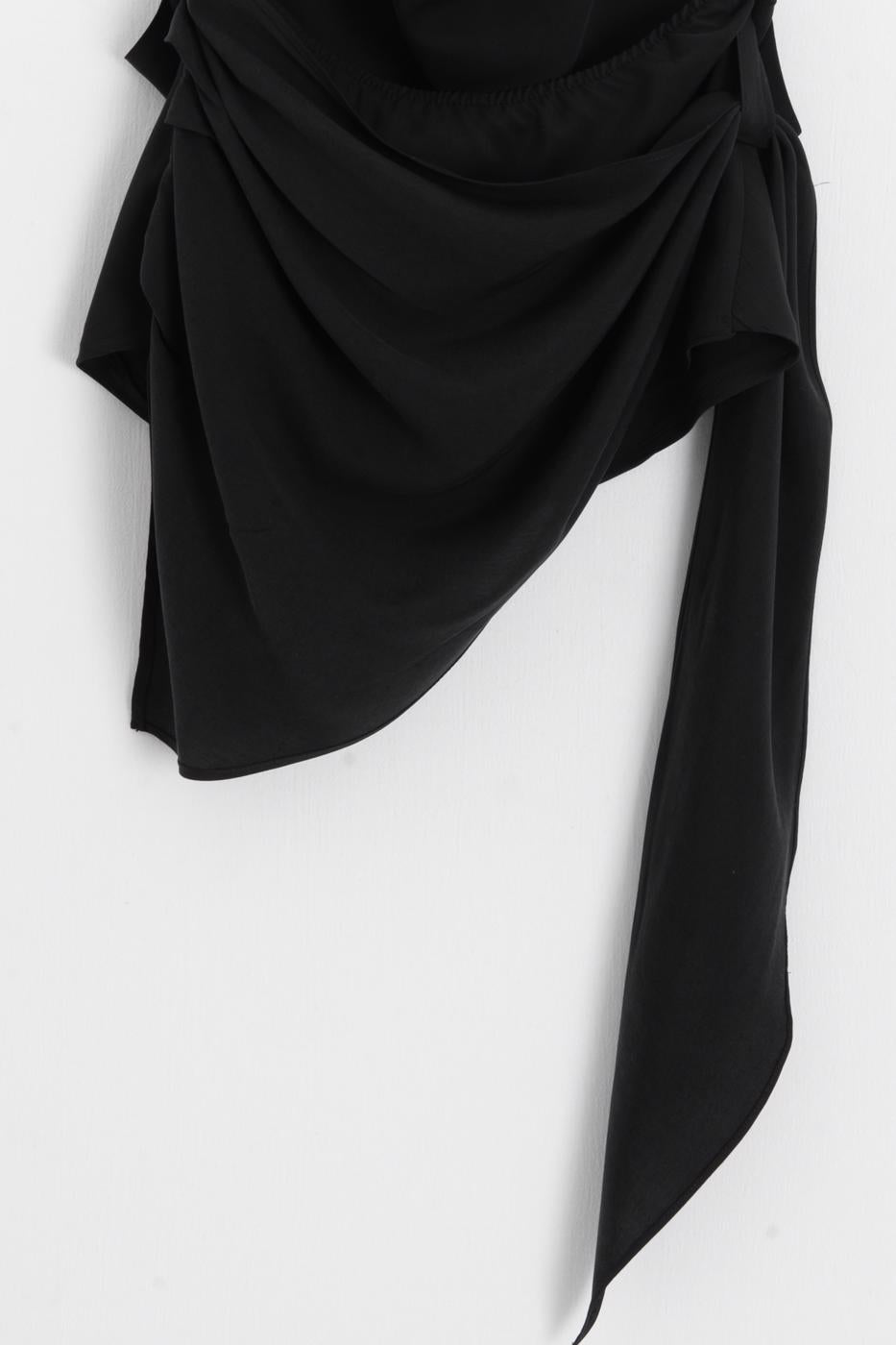 V-neck tie-up Modal Blouse Black