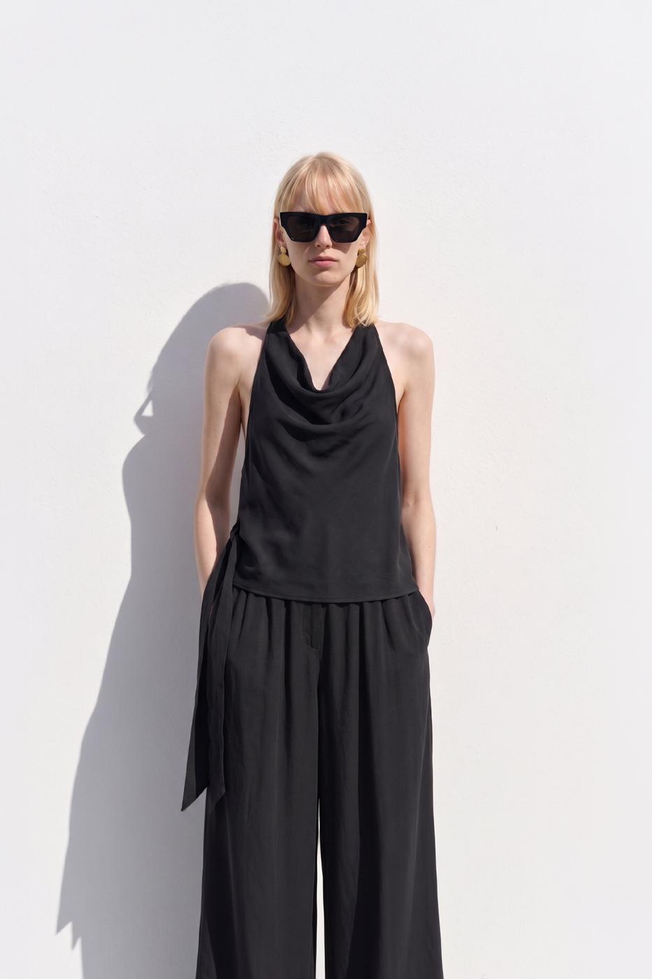 V-neck tie-up Modal Blouse Black