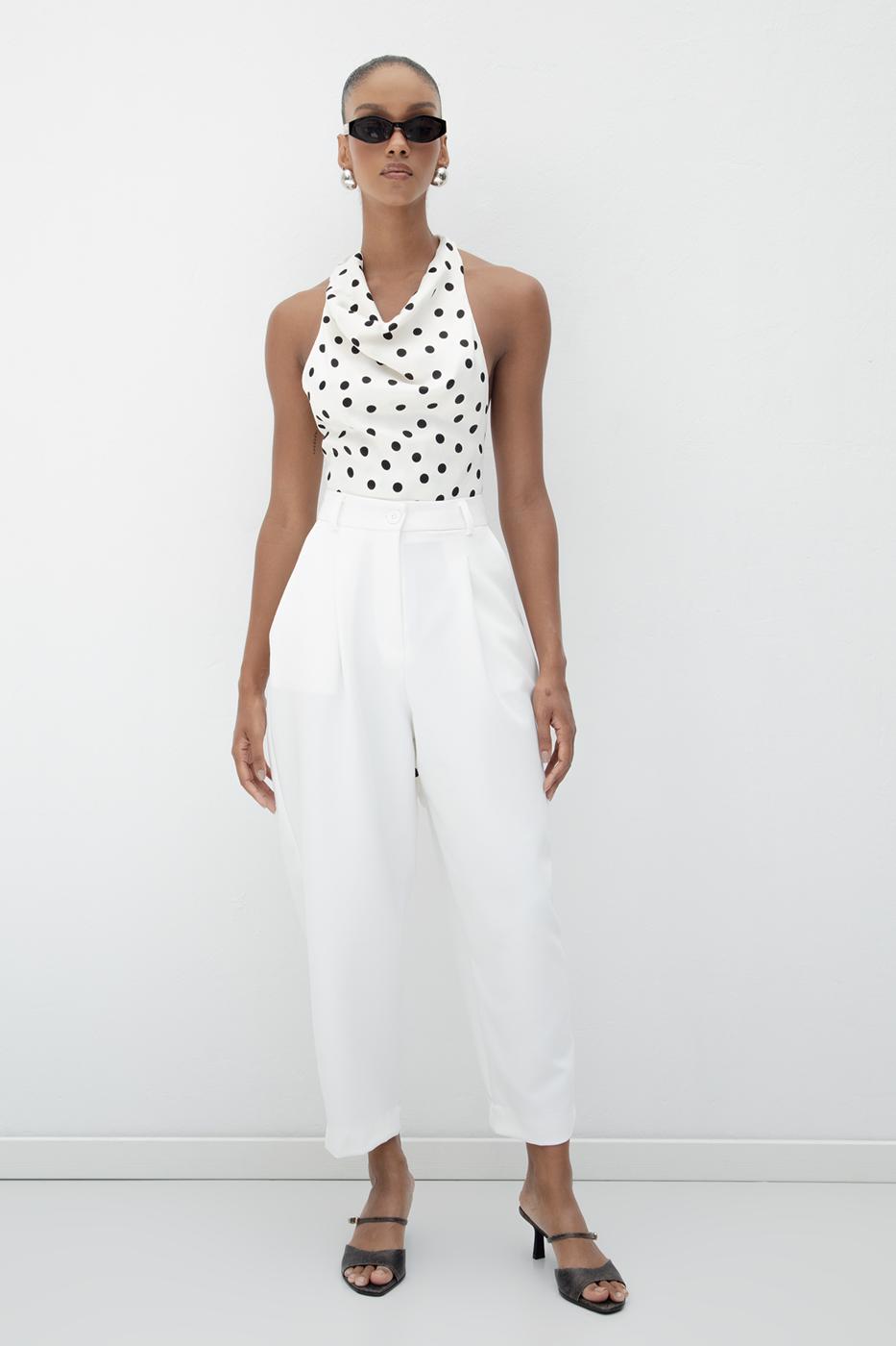 Pleated Carrot Trousers White