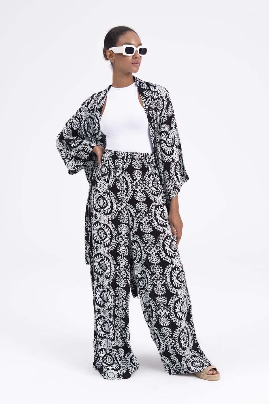 Patterned baggy pants