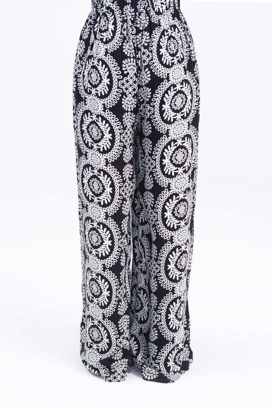Patterned baggy pants