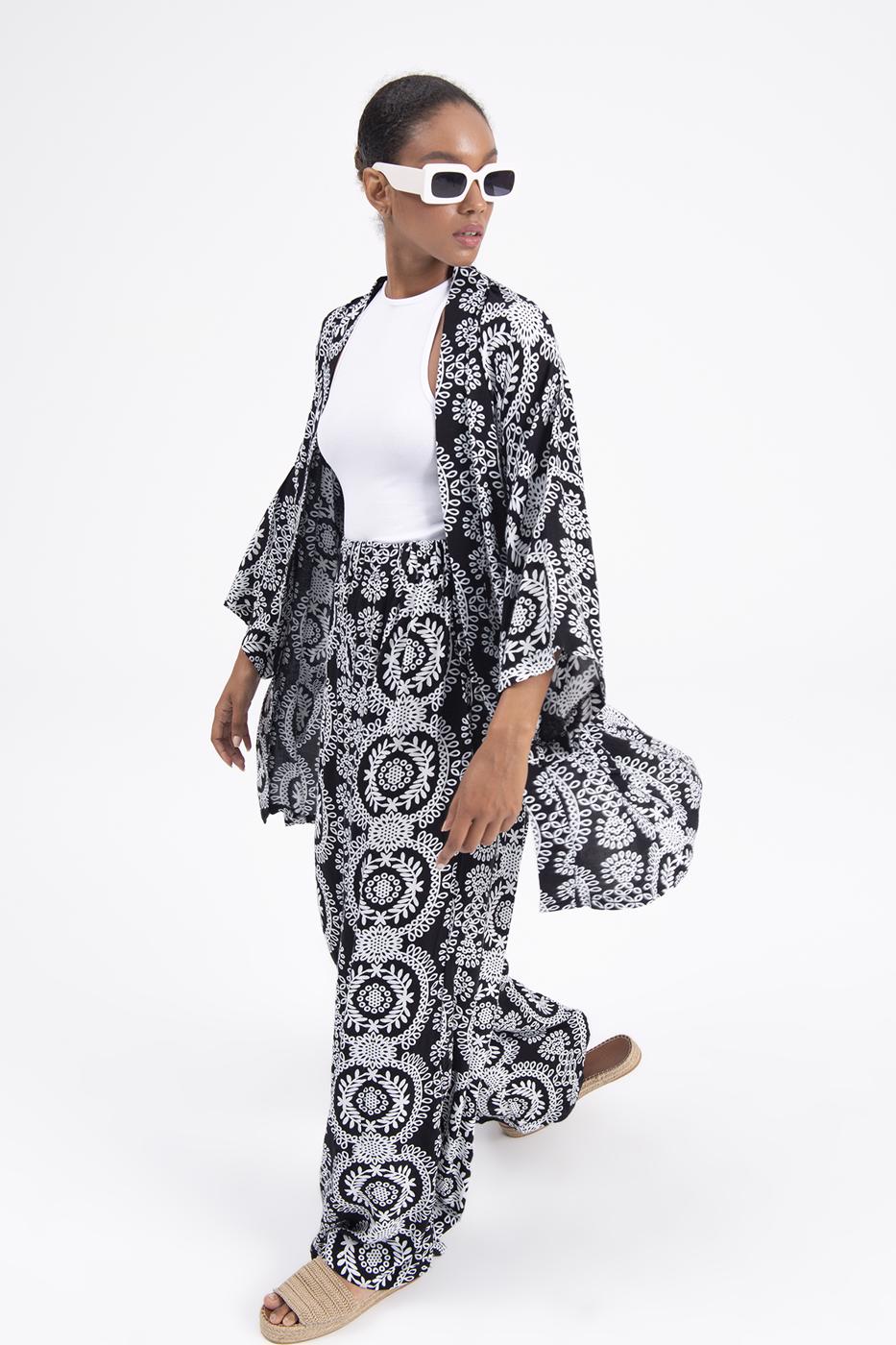Patterned baggy pants