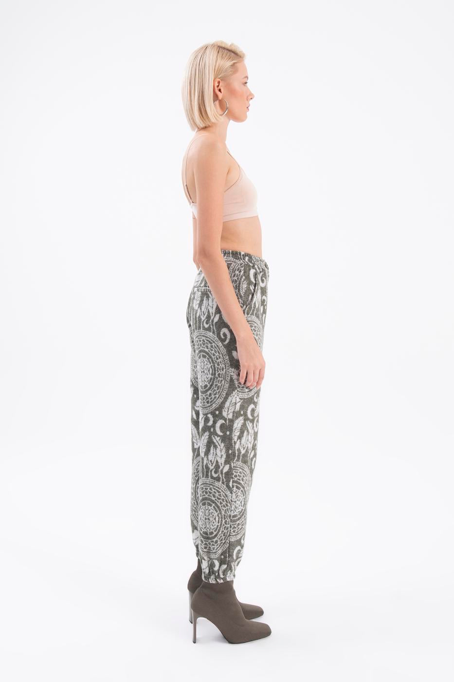 Patterned jogger pants