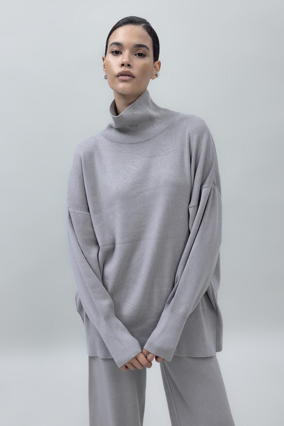 Loose Fit Turtle Neck Knit Pullover