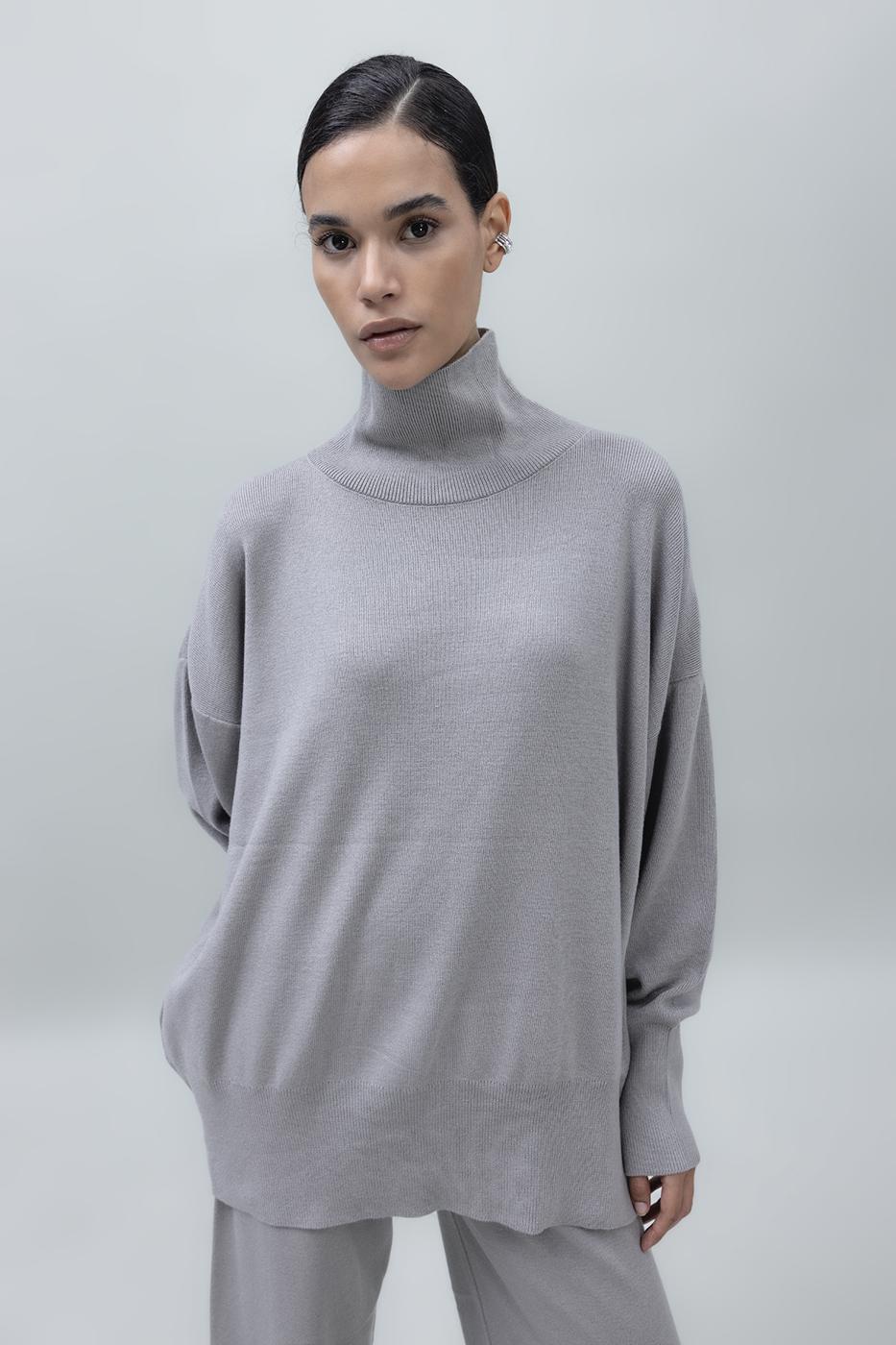 Loose Fit Turtle Neck Knit Pullover