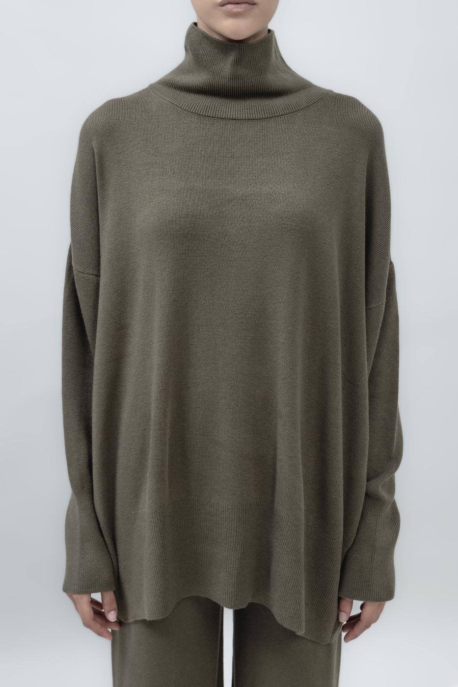 Loose Fit Turtle Neck Knit Pullover