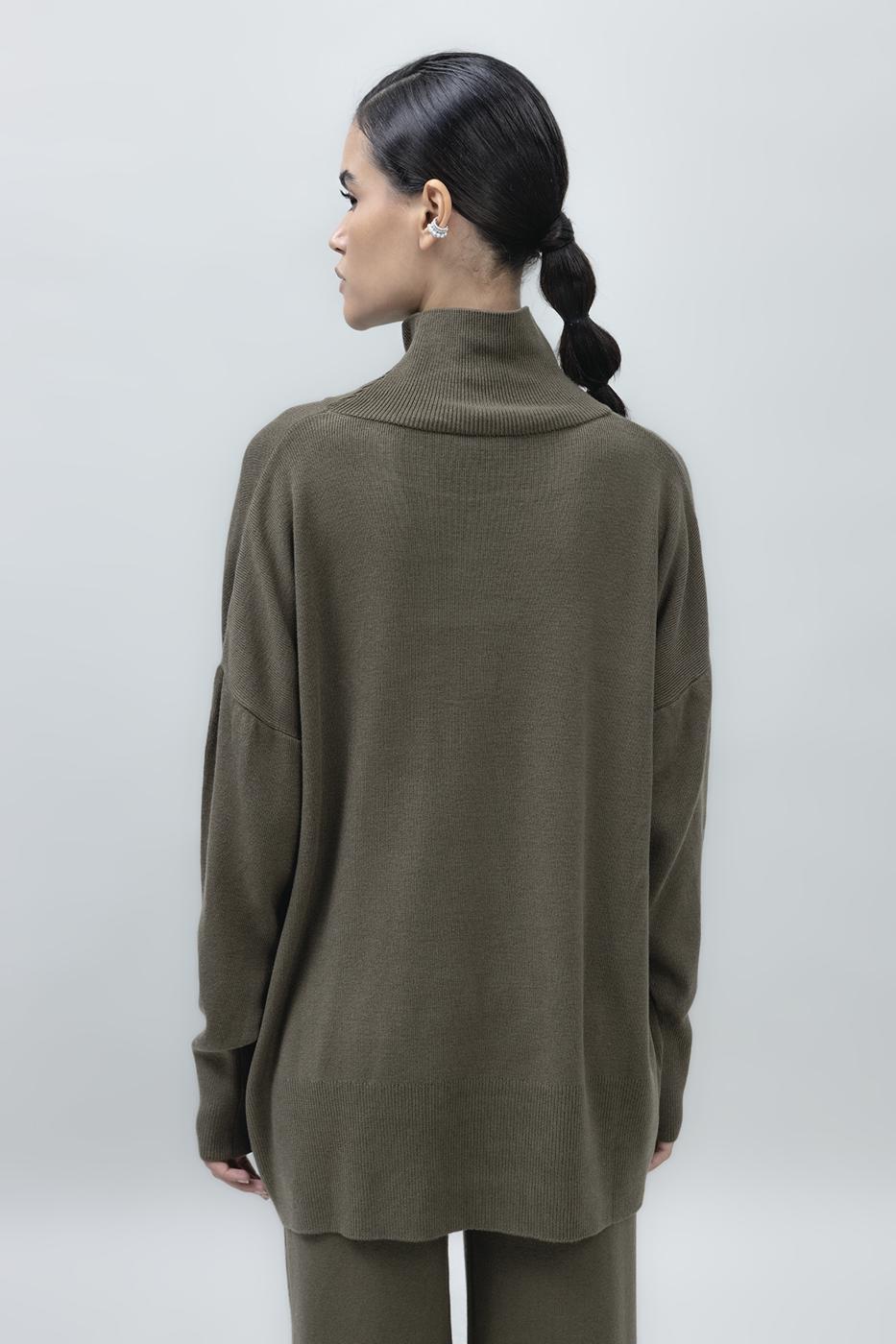 Loose Fit Turtle Neck Knit Pullover