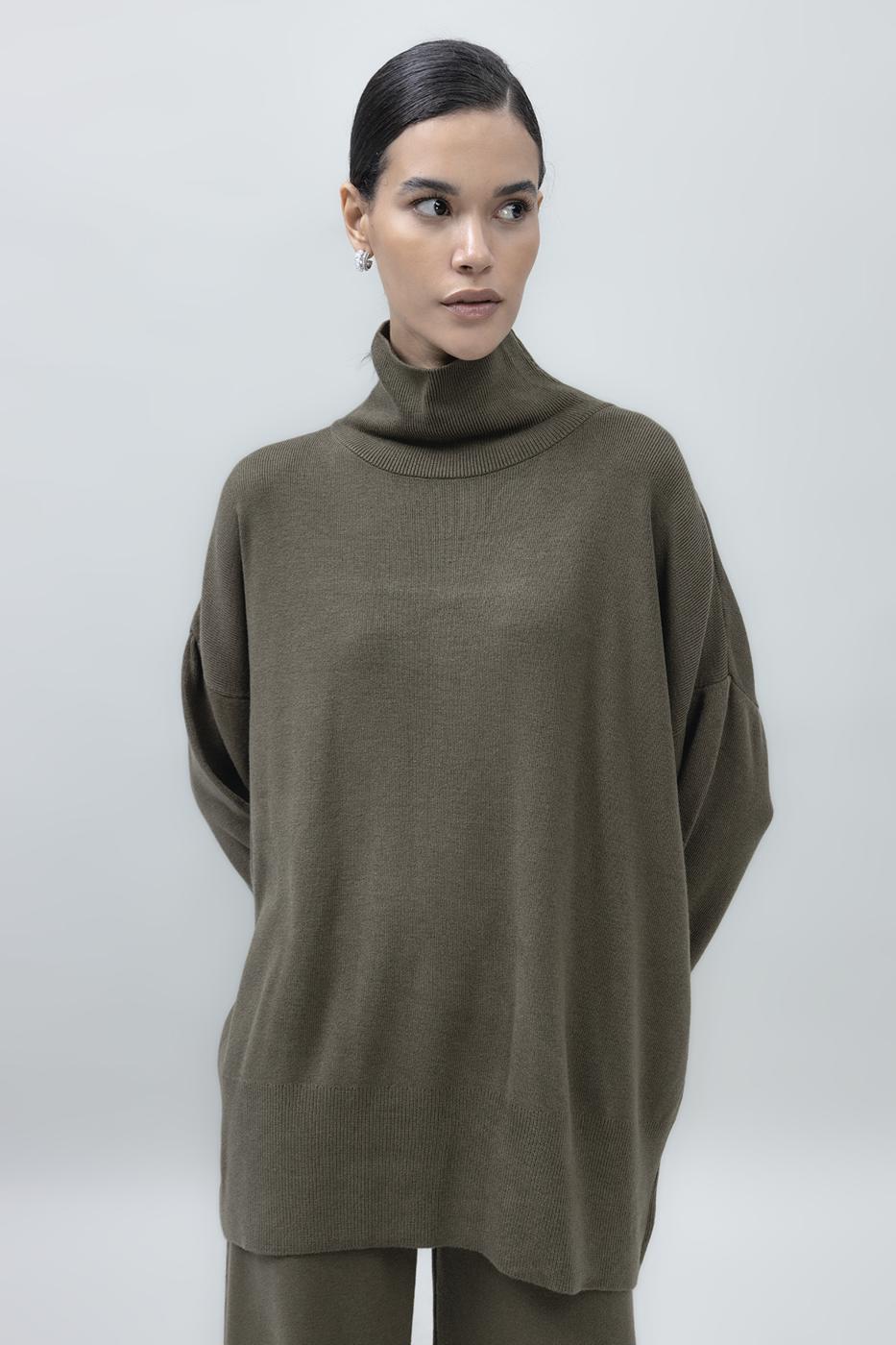 Loose Fit Turtle Neck Knit Pullover