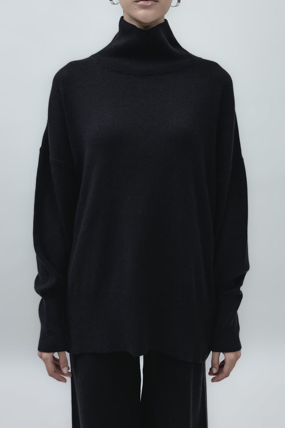 Loose Fit Turtle Neck Knit Pullover