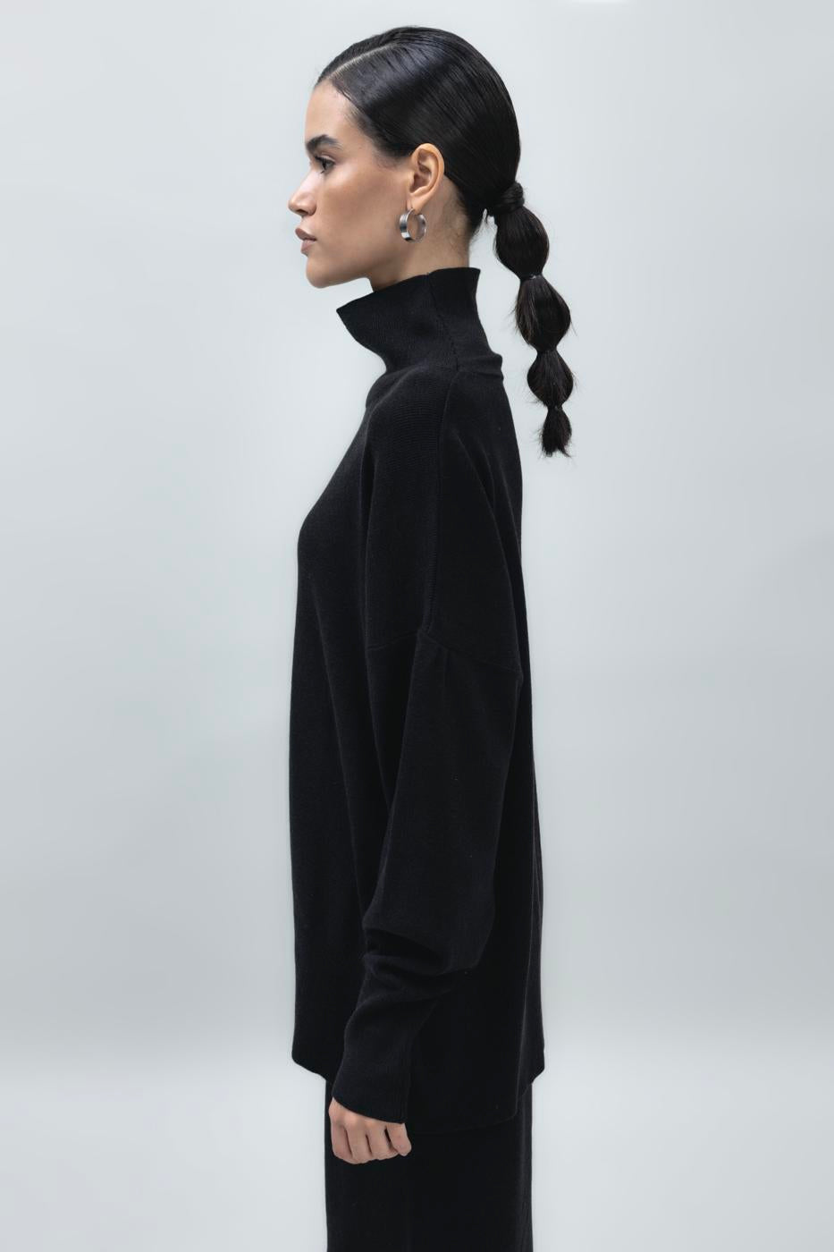 Loose Fit Turtle Neck Knit Pullover