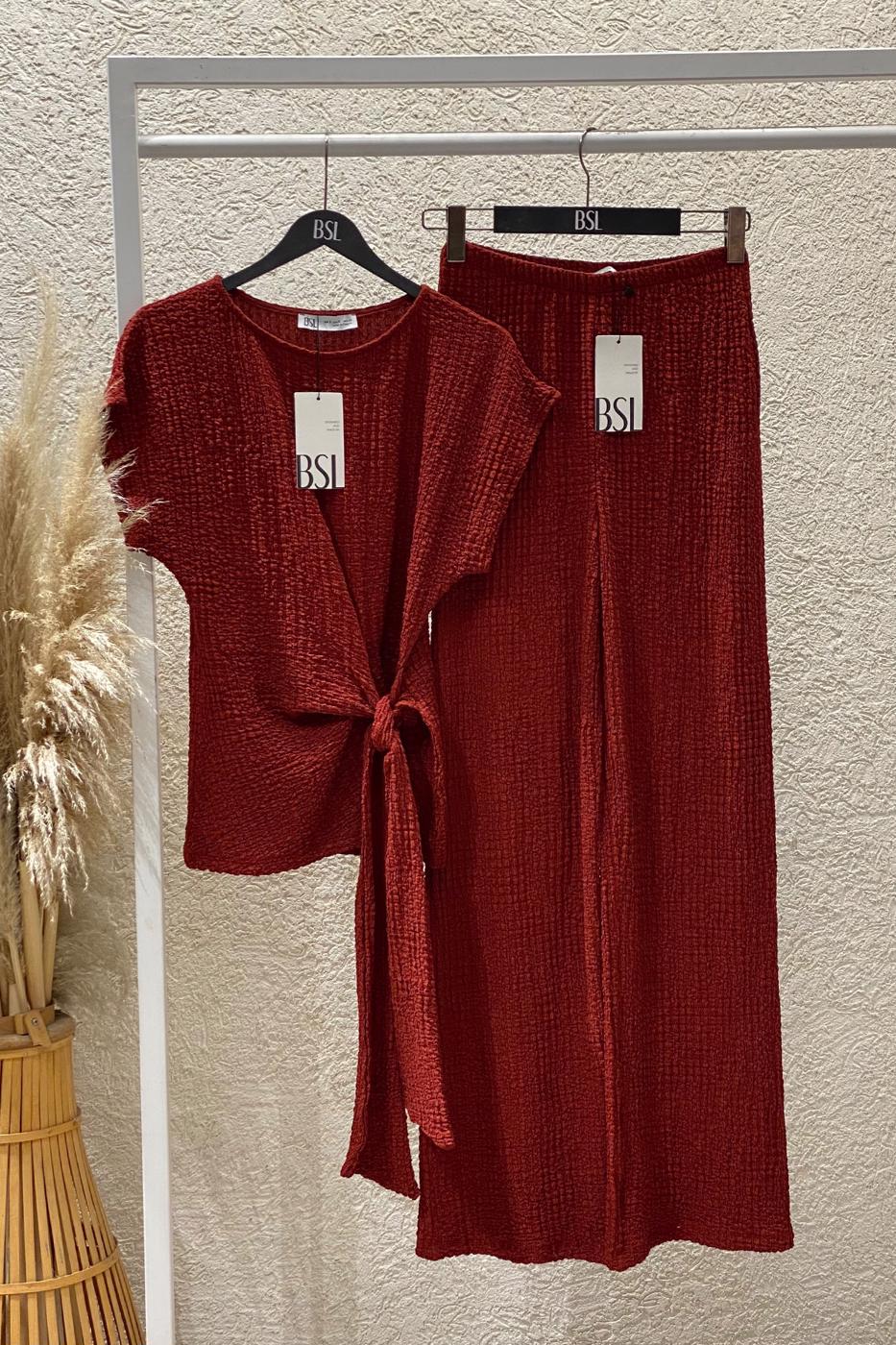 Textured Dropped Sleeve Tie-Up Blouse Burgundy