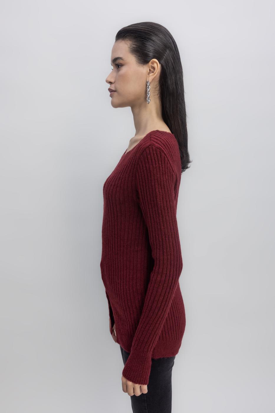 Button Detailed Knit Top