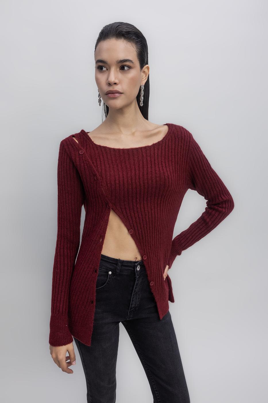 Button Detailed Knit Top
