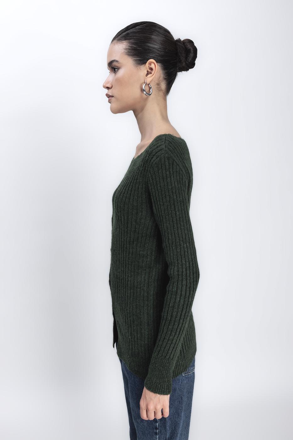 Button Detailed Knit Top