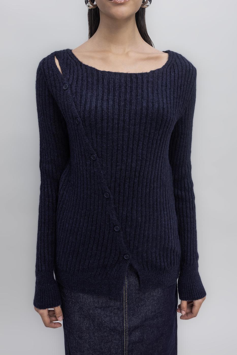 Button Detailed Knit Top