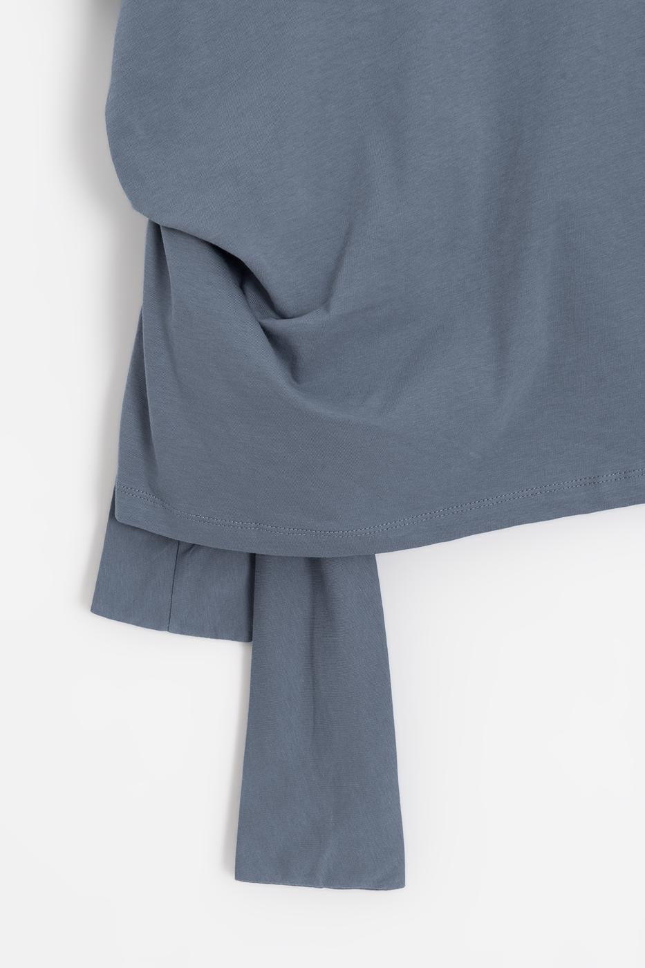 Knotted and Short Sleeve T-shirt Grey