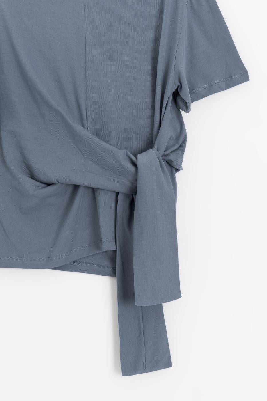 Knotted and Short Sleeve T-shirt Grey