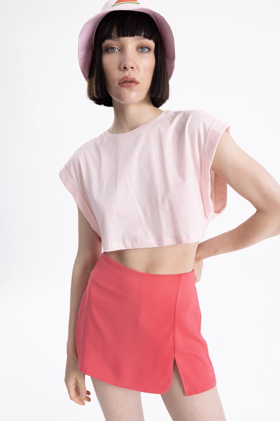 Dropped shoulder crop T-shirt Pink