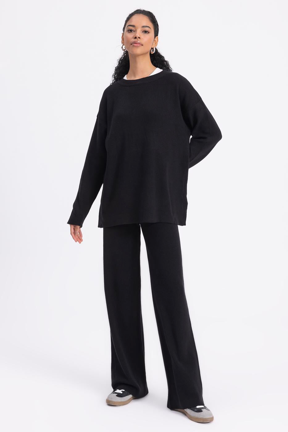Straight Cut Knitted Trousers