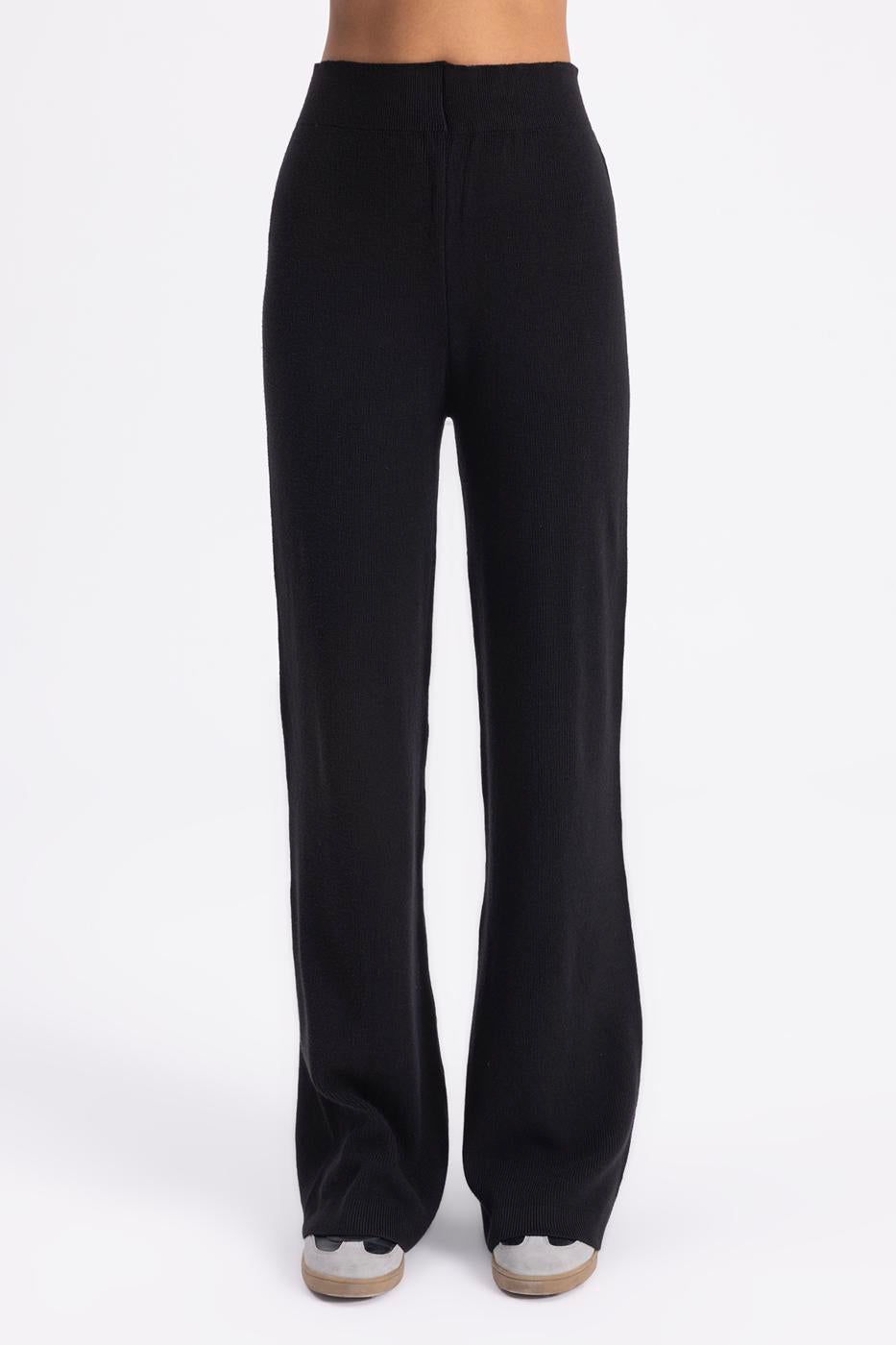 Straight Cut Knitted Trousers