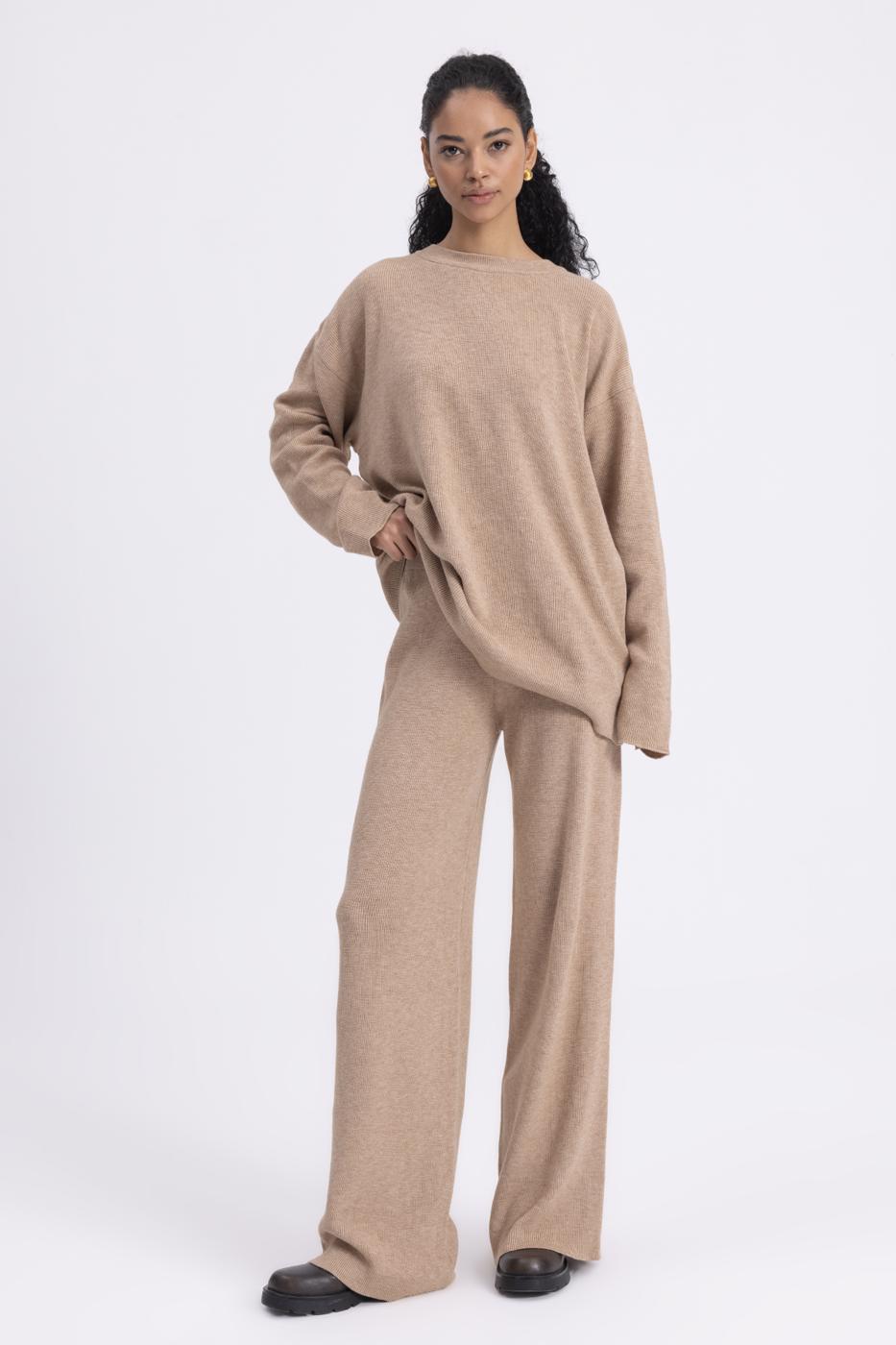 Straight Cut Knitted Trousers