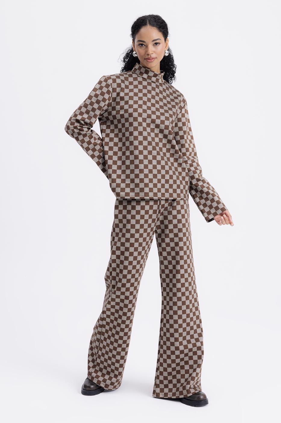 Straight Cut Trousers