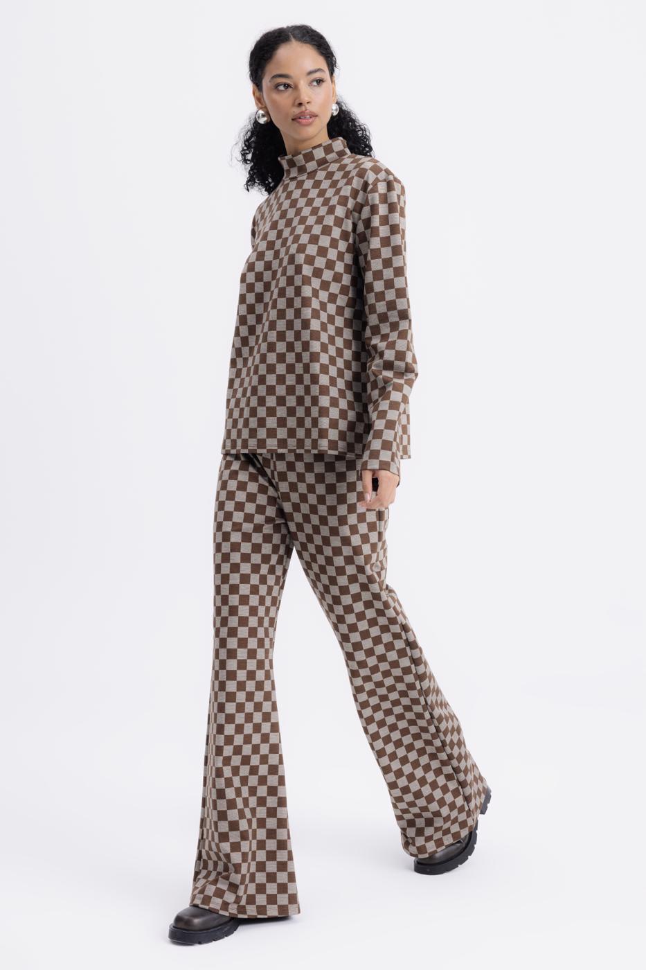 Straight Cut Trousers