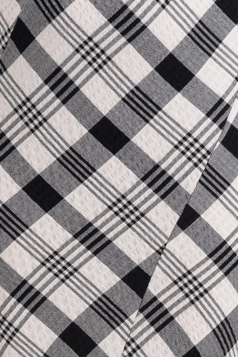 Plaid Maxi Fishtail Skirt Black